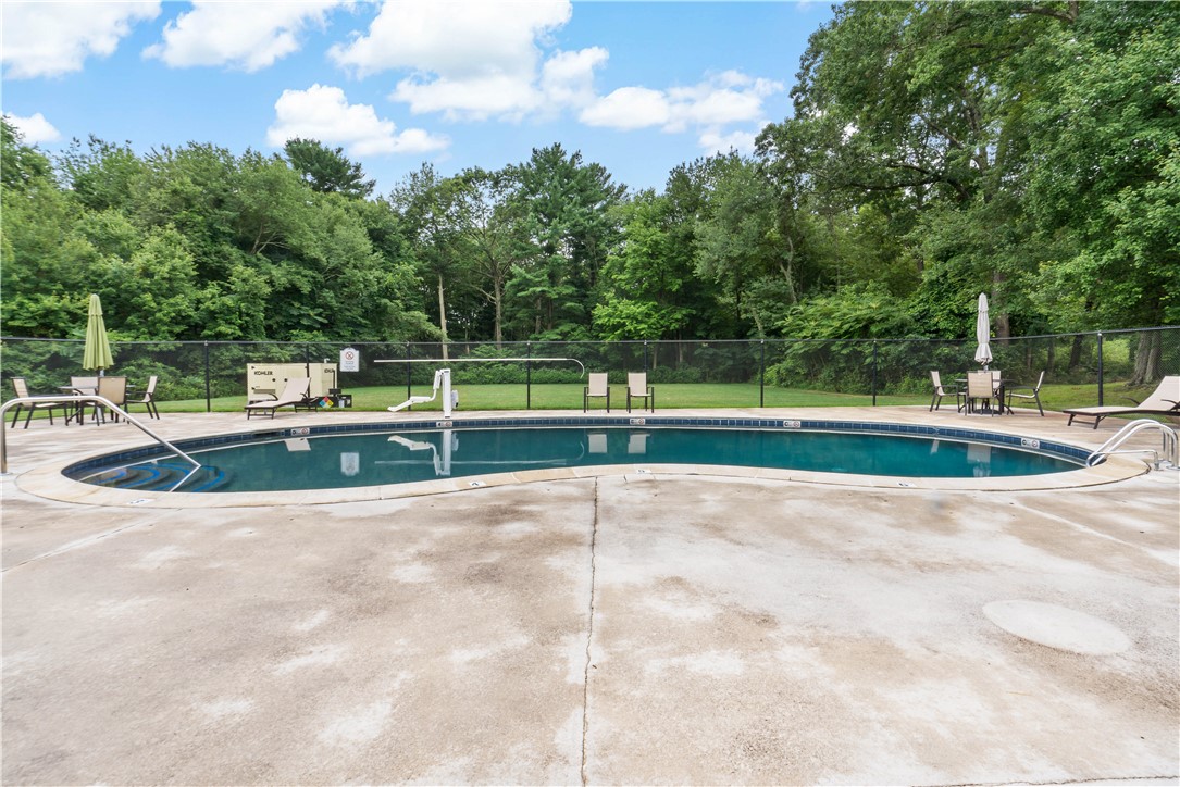 30 Argyle Avenue, Unit 201 Riverside, RI 02915 - Photo 36 of 37