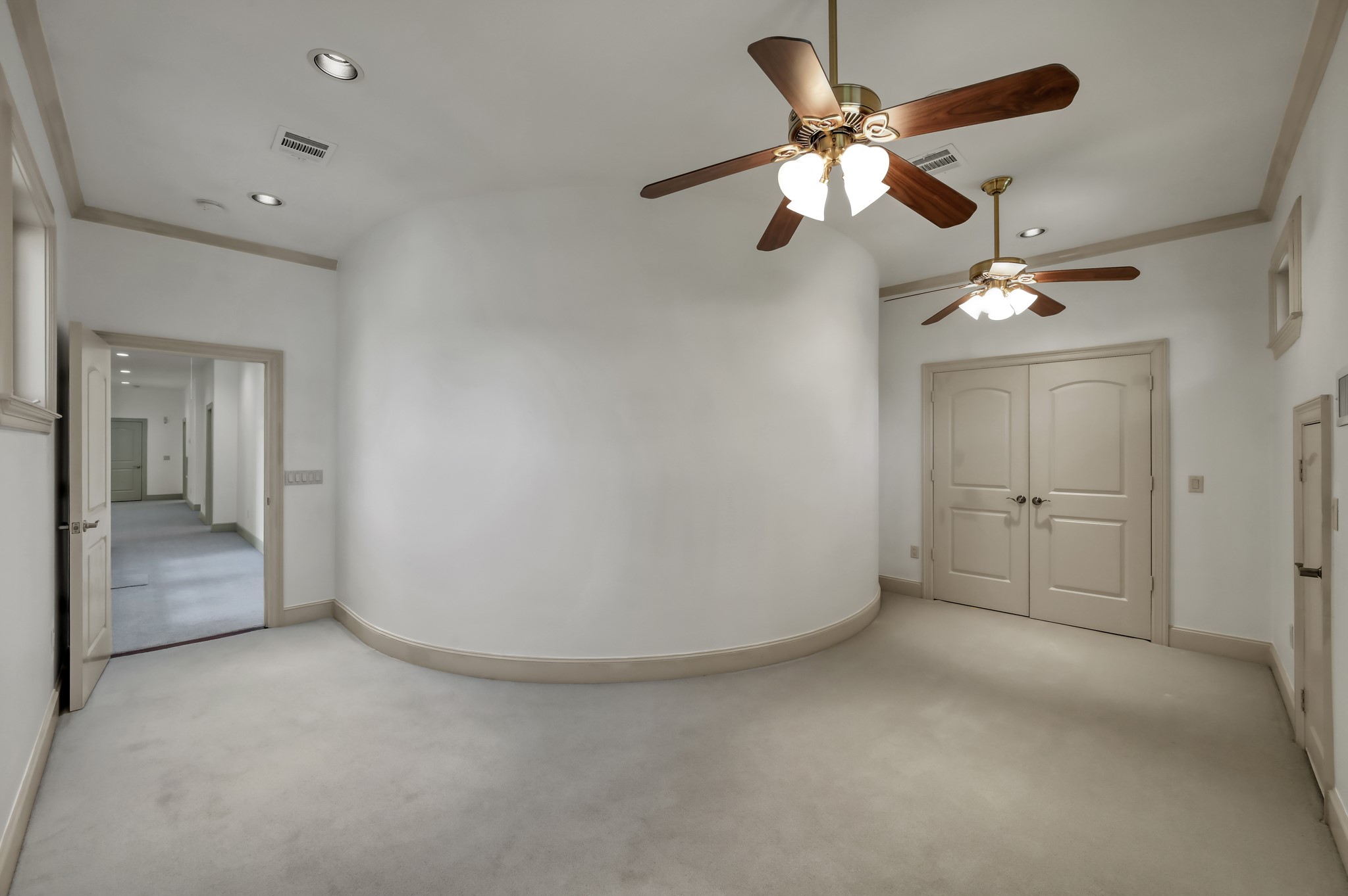 2401 Conastoga Court Conroe, TX 77384 - Photo 36 of 49