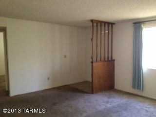 39 East Pastime Road Tucson, AZ 85705 - Photo 2 of 8
