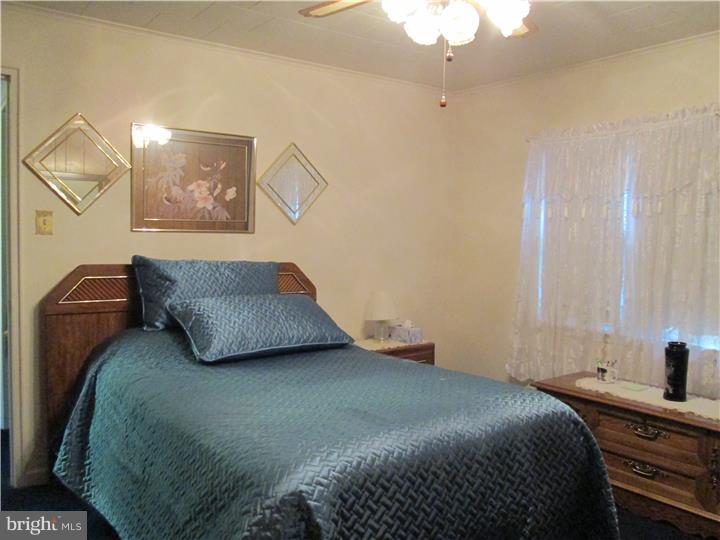323 Sycamore Road West Reading, PA 19611 - Photo 12 of 15