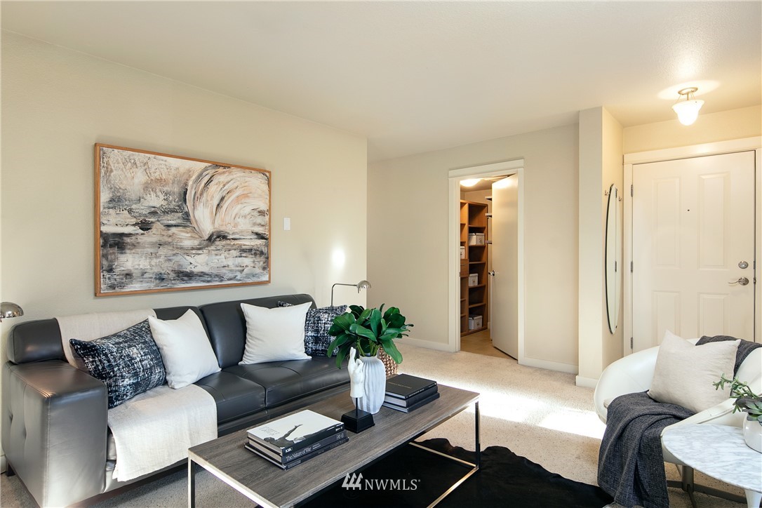 9805 Avondale Road Northeast, Unit S251 Redmond, WA 98052 - Photo 4 of 18 Gallery Image 4