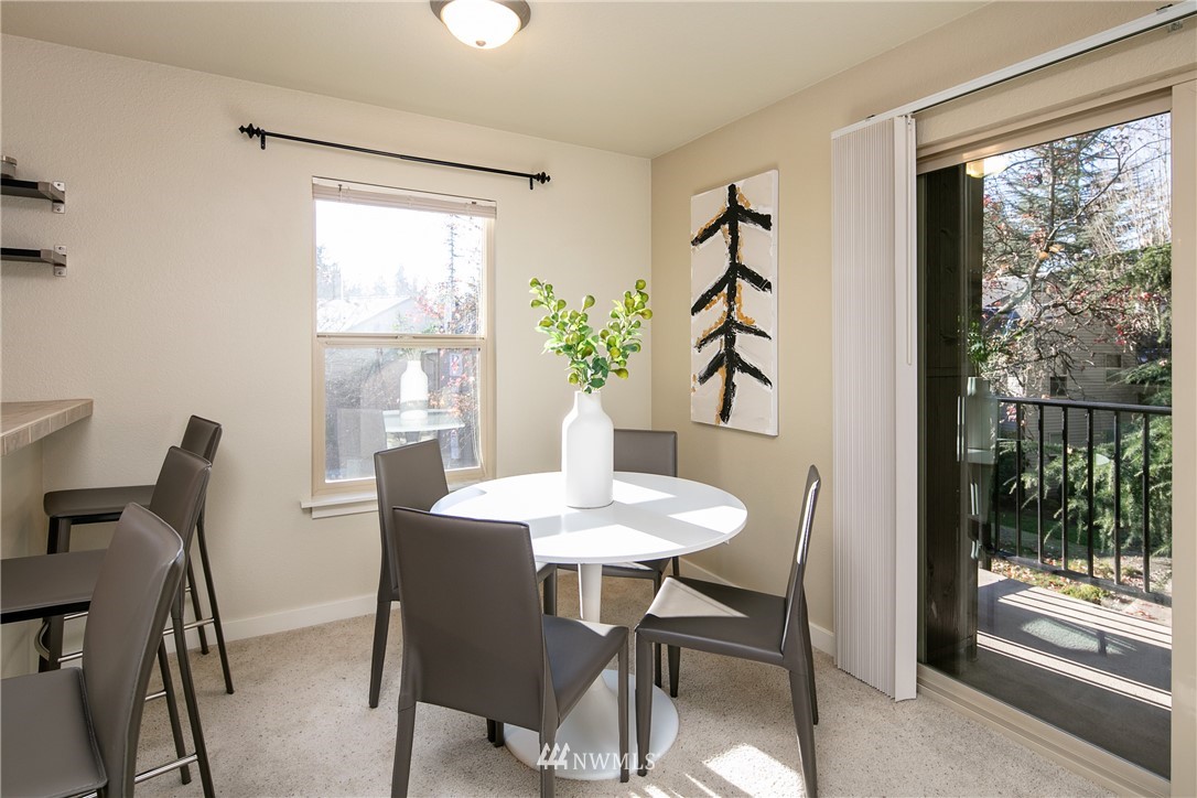 9805 Avondale Road Northeast, Unit S251 Redmond, WA 98052 - Photo 6 of 18 Gallery Image 6
