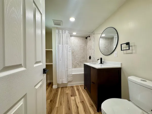 $199,800 | 903 South Water Street, Jonesboro, IN 46938