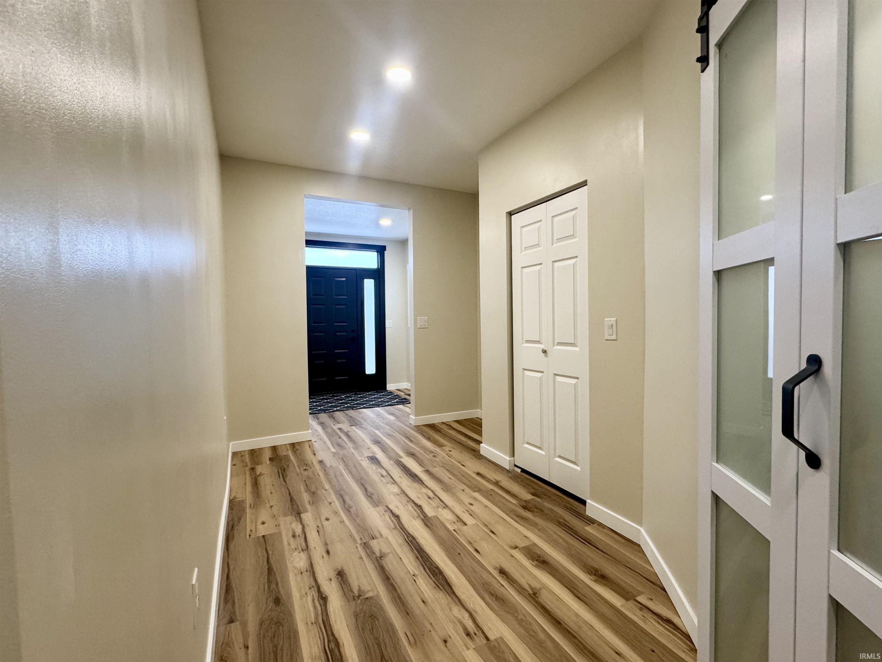 903 South Water Street Jonesboro, IN 46938 - Photo 13 of 31
