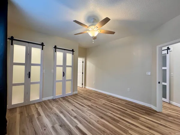 $199,800 | 903 South Water Street, Jonesboro, IN 46938