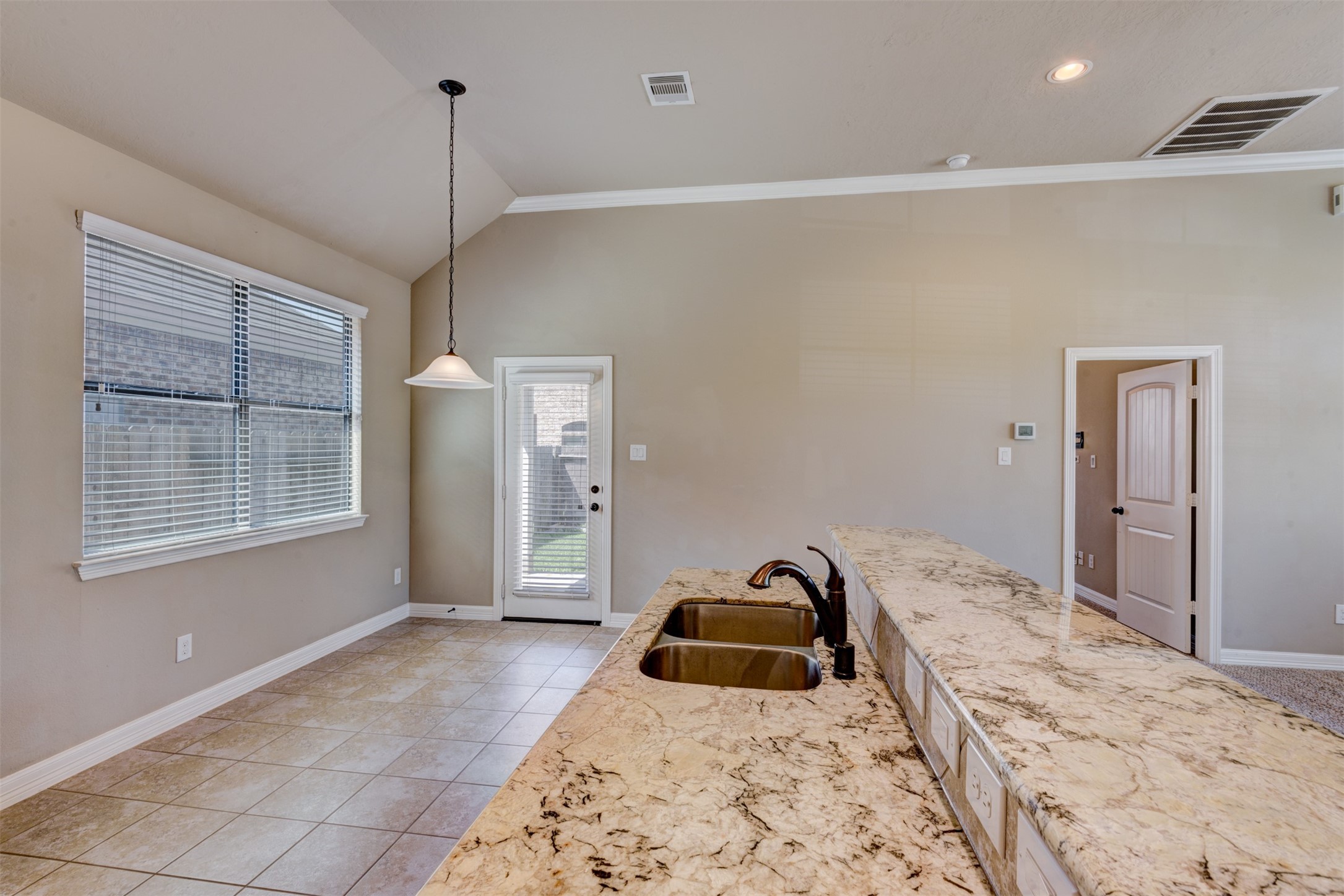 25151 Alina Lane Spring, TX 77386 - Photo 11 of 20