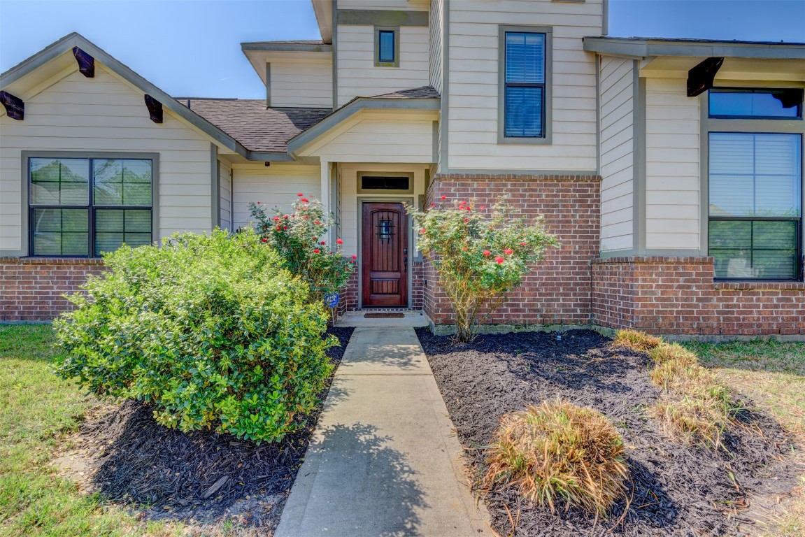 25151 Alina Lane Spring, TX 77386 - Photo 2 of 20