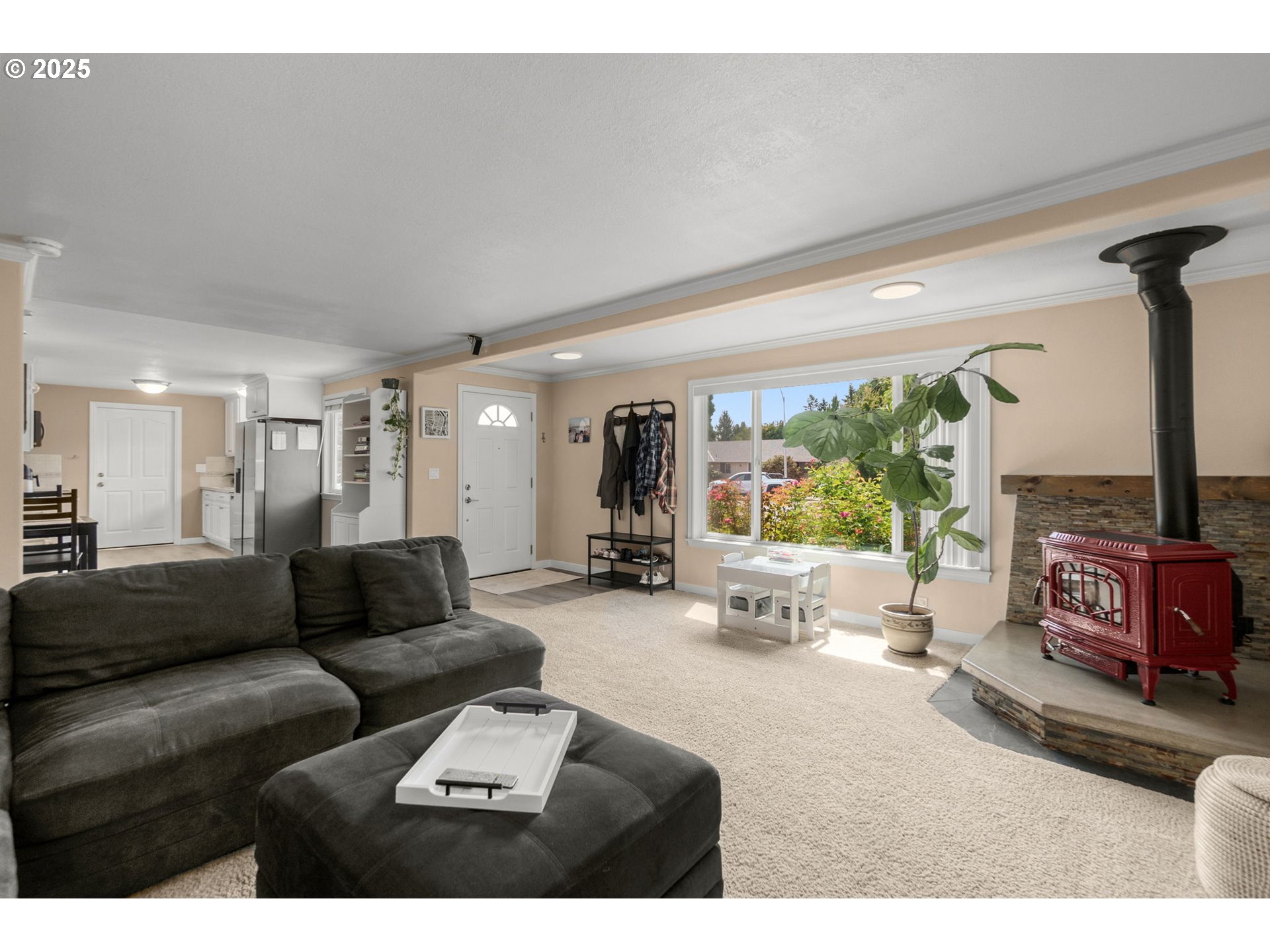 18955 Southwest Boucher Court Aloha, OR 97003 - Photo 6 of 40 Gallery Image 6