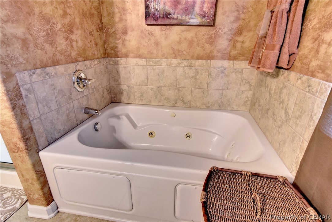 1723 Briarfield Road Hampton, VA 23669 - Photo 22 of 35 Gallery Image 22
