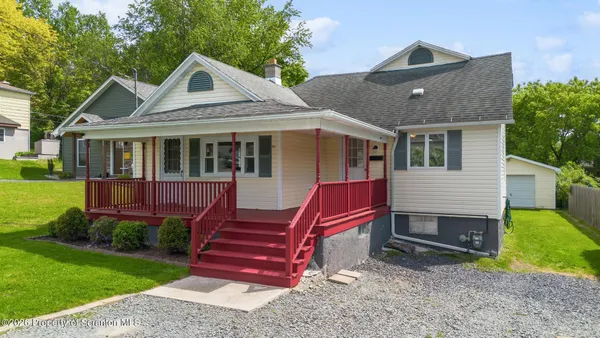 $194,000 | 460 Delaware Street, Jermyn, PA 18433