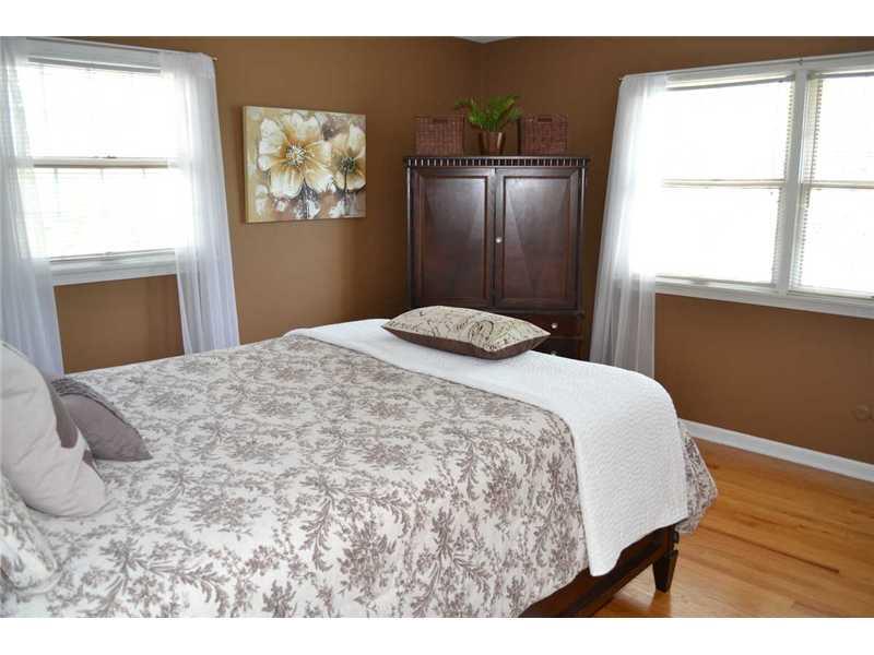 6337 Hythe Road Indianapolis, IN 46220 - Photo 14 of 24 Gallery Image 14