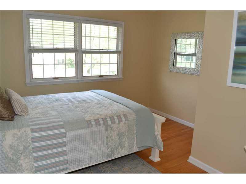 6337 Hythe Road Indianapolis, IN 46220 - Photo 15 of 24 Gallery Image 15