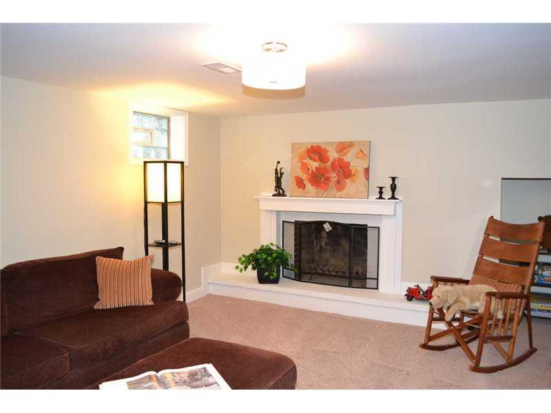 6337 Hythe Road Indianapolis, IN 46220 - Photo 18 of 24 Gallery Image 18