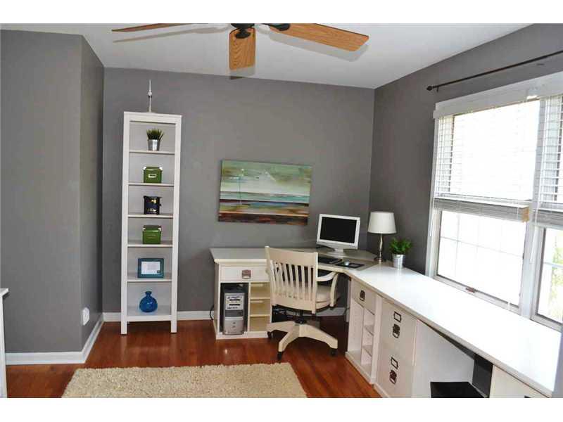 6337 Hythe Road Indianapolis, IN 46220 - Photo 10 of 24 Gallery Image 10