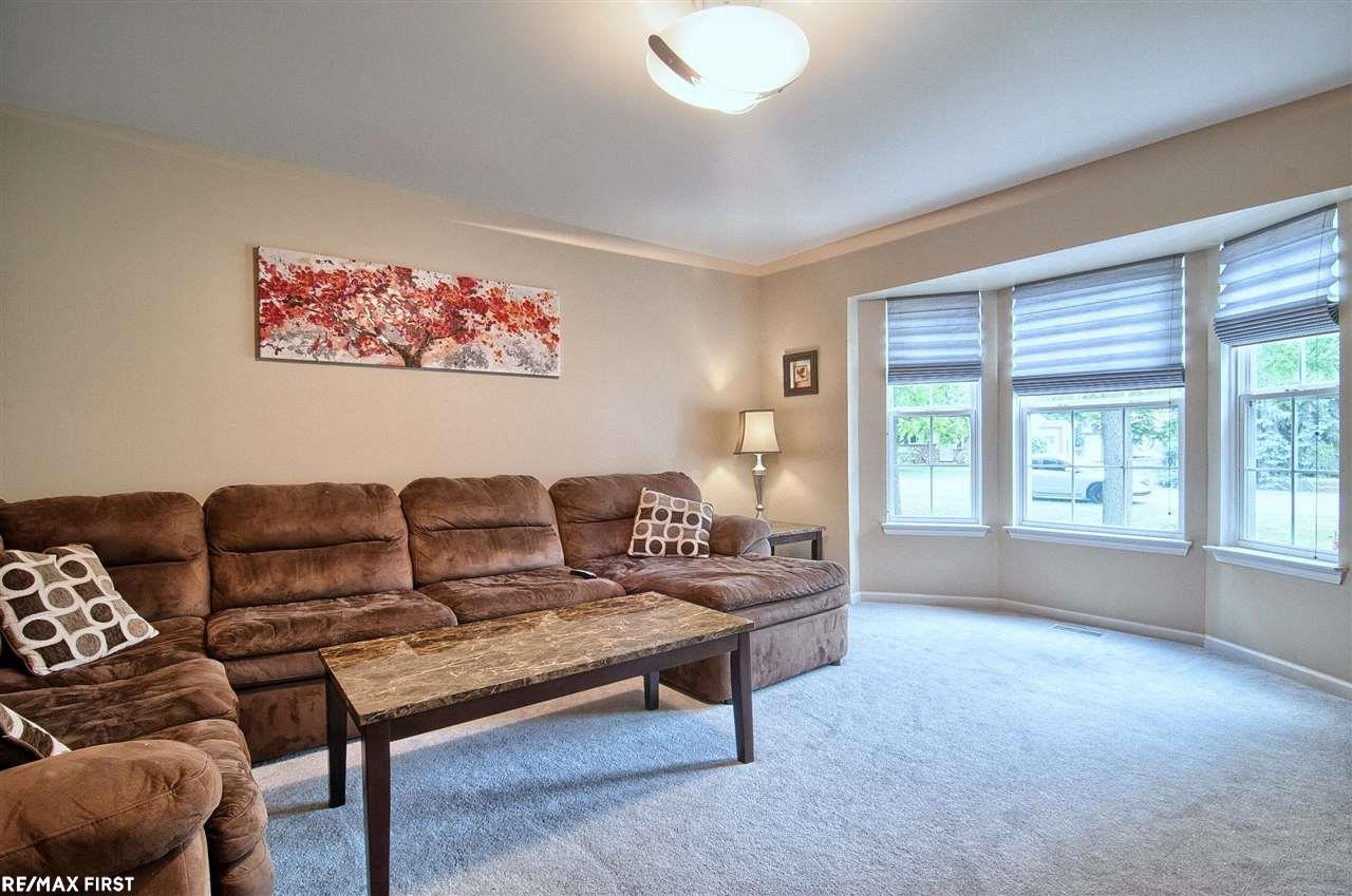 2409 Melvin Avenue Rochester Hills, MI 48307 - Photo 10 of 28
