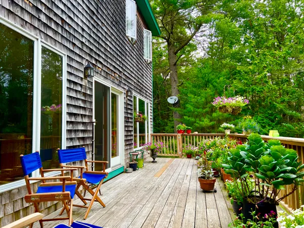 $625,000 | 7 Cobbles End, Mount Desert, ME 04660