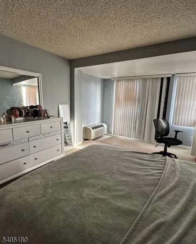 $2,600 | 55 Clinton Place, Unit 506, Hackensack, NJ 07601