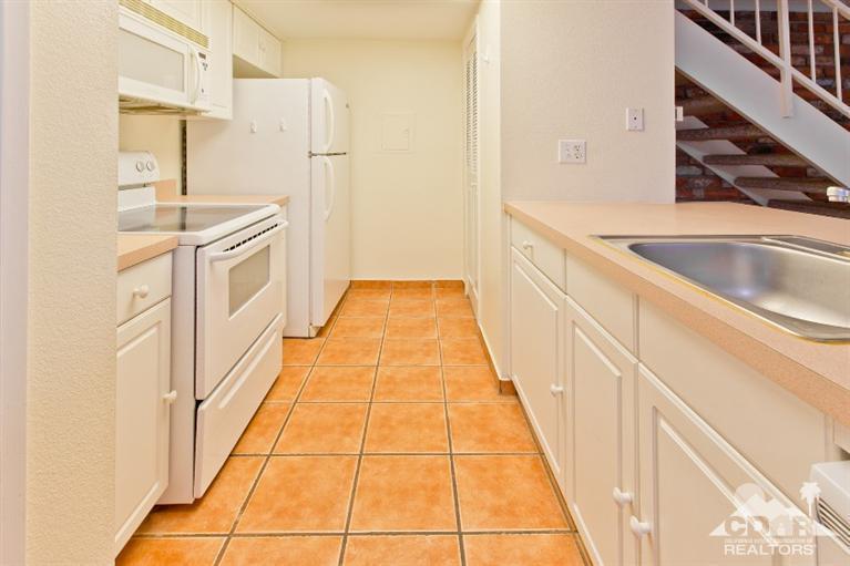 72667 Raven Road, Unit 2 Palm Desert, CA 92260 - Photo 5 of 21 Additional Photo