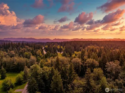 $2,200,000 | 21-xxx Northeast 133rd Street, Woodinville, WA 98052