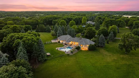 $1,950,000 | 1615 Northridge Drive, Wayzata, MN 55391