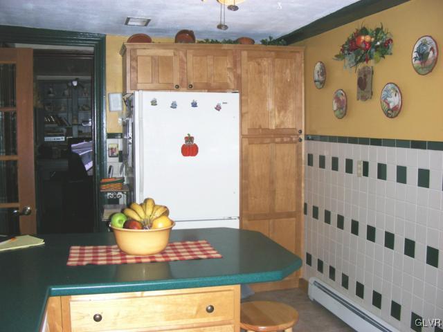 4791 Hillside Road Northampton, PA 18067 - Photo 7 of 32 Gallery Image 7