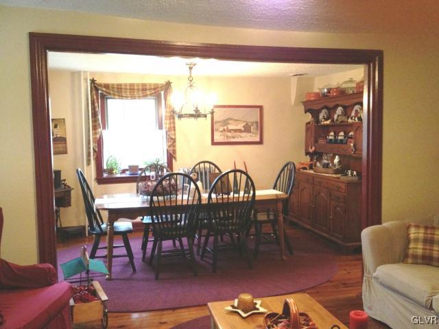 4791 Hillside Road Northampton, PA 18067 - Photo 8 of 32 Gallery Image 8