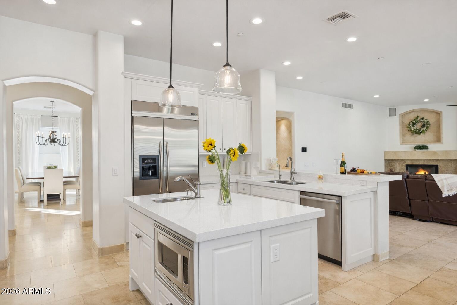13174 East Geronimo Road Scottsdale, AZ 85259 - Photo 12 of 60 VIRTUALLY STAGED KITCHEN