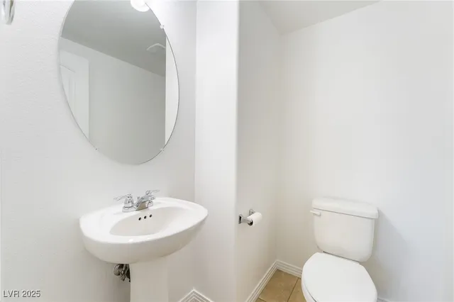 $2,100 | 2646 Marvel Astoria Street, Henderson, NV 89044