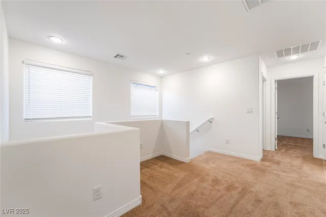 $2,100 | 2646 Marvel Astoria Street, Henderson, NV 89044