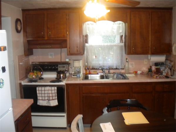 109 Devonshire Road Attleboro, MA 02703 - Photo 5 of 9 Gallery Image 5