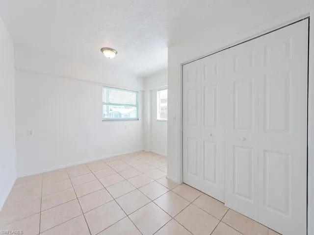 $419,999 | 11596 Pawley Avenue, Bonita Springs, FL 34135