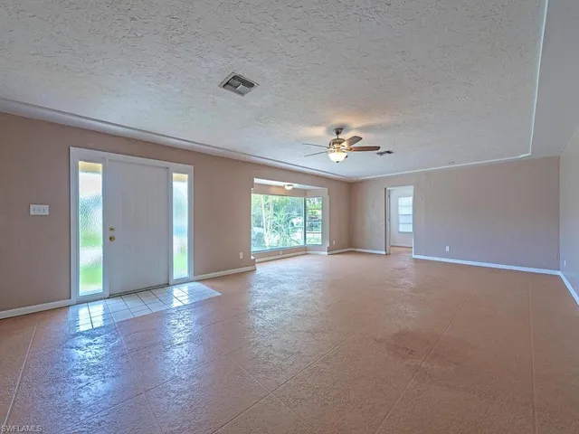 $419,999 | 11596 Pawley Avenue, Bonita Springs, FL 34135