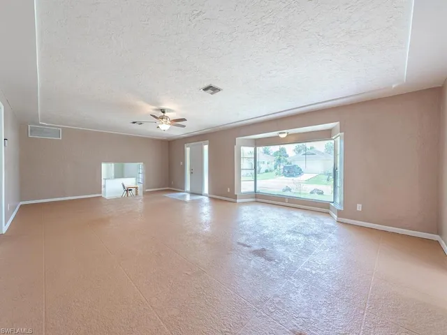 $419,999 | 11596 Pawley Avenue, Bonita Springs, FL 34135
