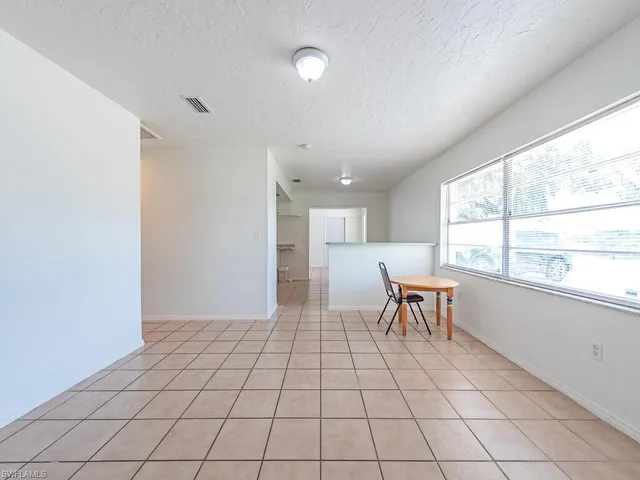 $419,999 | 11596 Pawley Avenue, Bonita Springs, FL 34135