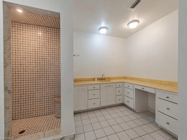 $419,999 | 11596 Pawley Avenue, Bonita Springs, FL 34135