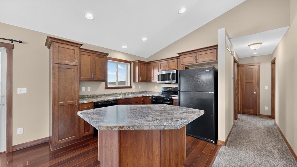 4998 55th Avenue Northwest Rochester, MN 55901 - Photo 15 of 39