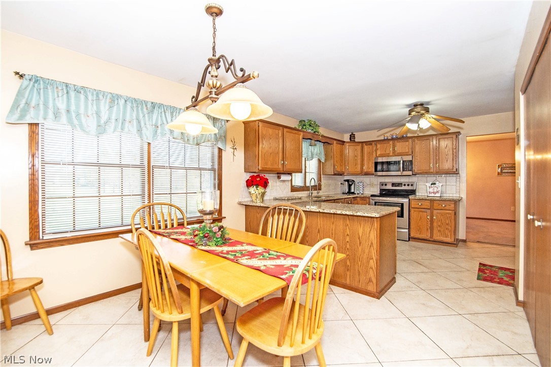 9834 New Buffalo Road Canfield, OH 44406 - Photo 9 of 32 Gallery Image 9