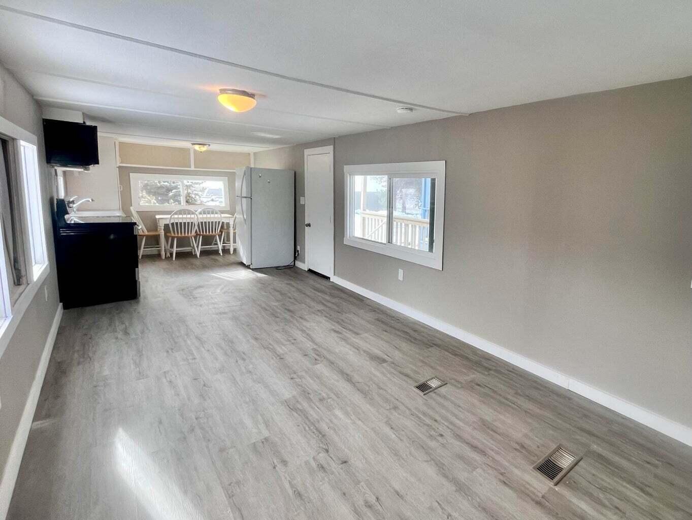 51386 Huntington Road, Unit 10 La Pine, OR 97739 - Photo 2 of 8 20230909152532329529000000-o