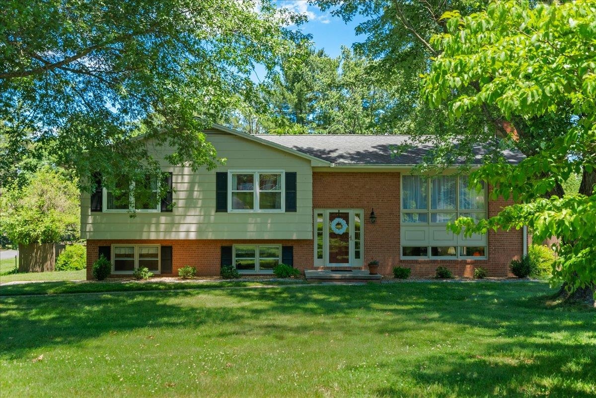 15 Link Road Lexington, VA 24450 - Photo 2 of 51 Gallery Image 2
