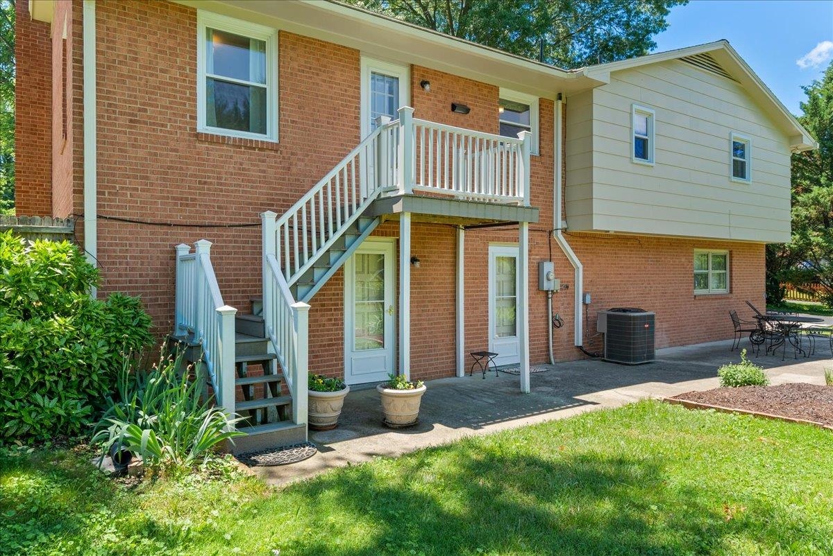 15 Link Road Lexington, VA 24450 - Photo 44 of 51 Gallery Image 44