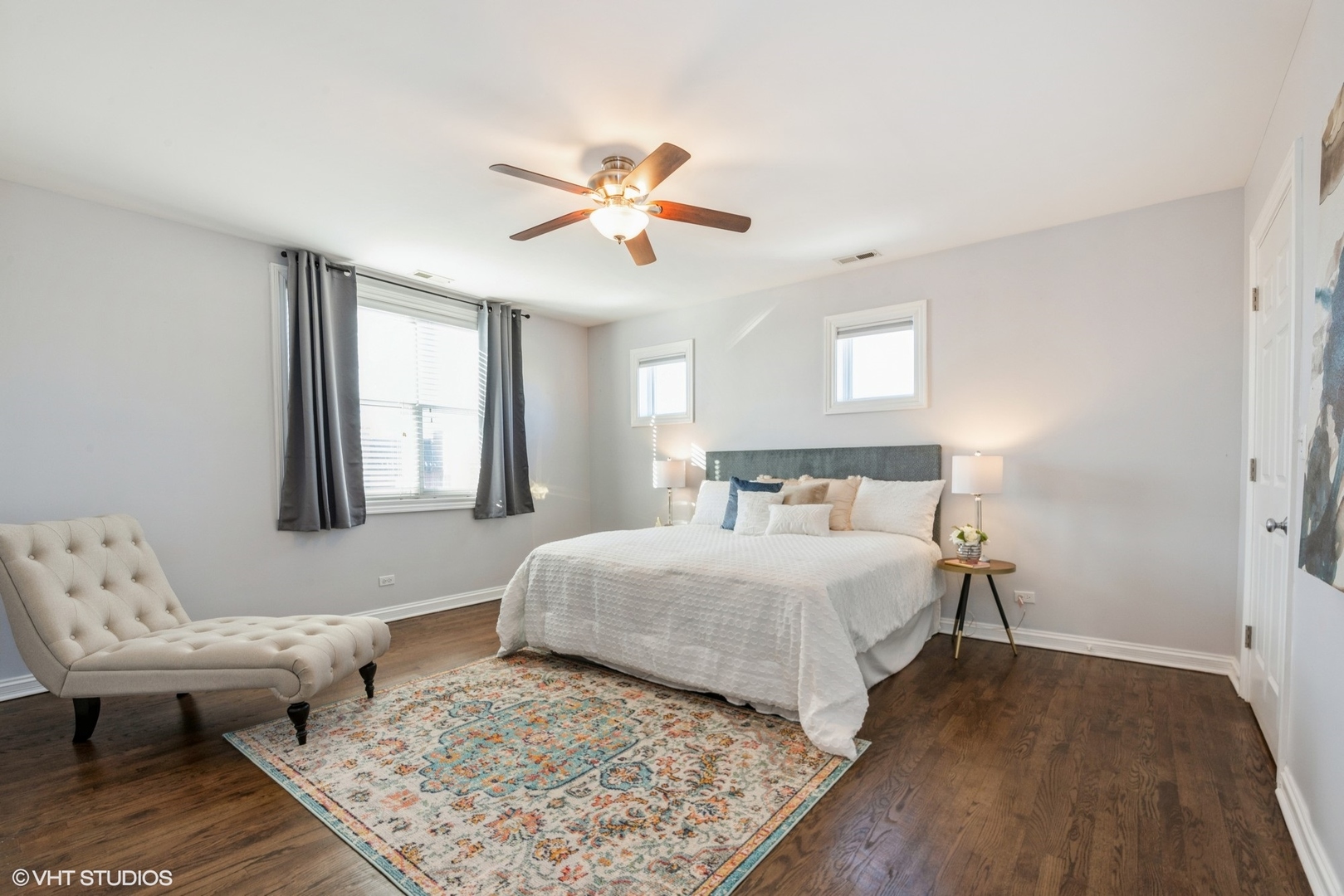 3401 North Racine Avenue, Unit 4 Chicago, IL 60657 - Photo 6 of 10