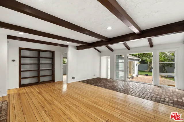 $7,250 | 4506 Nagle Avenue, Sherman Oaks, CA 91423