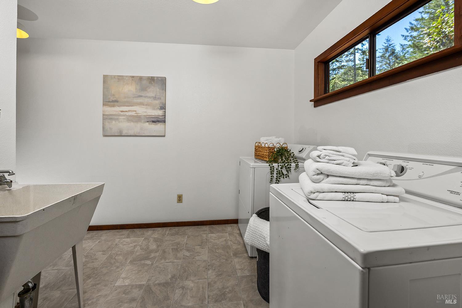 920 Wagnon Road Sebastopol, CA 95472 - Photo 28 of 41 Gallery Image 28