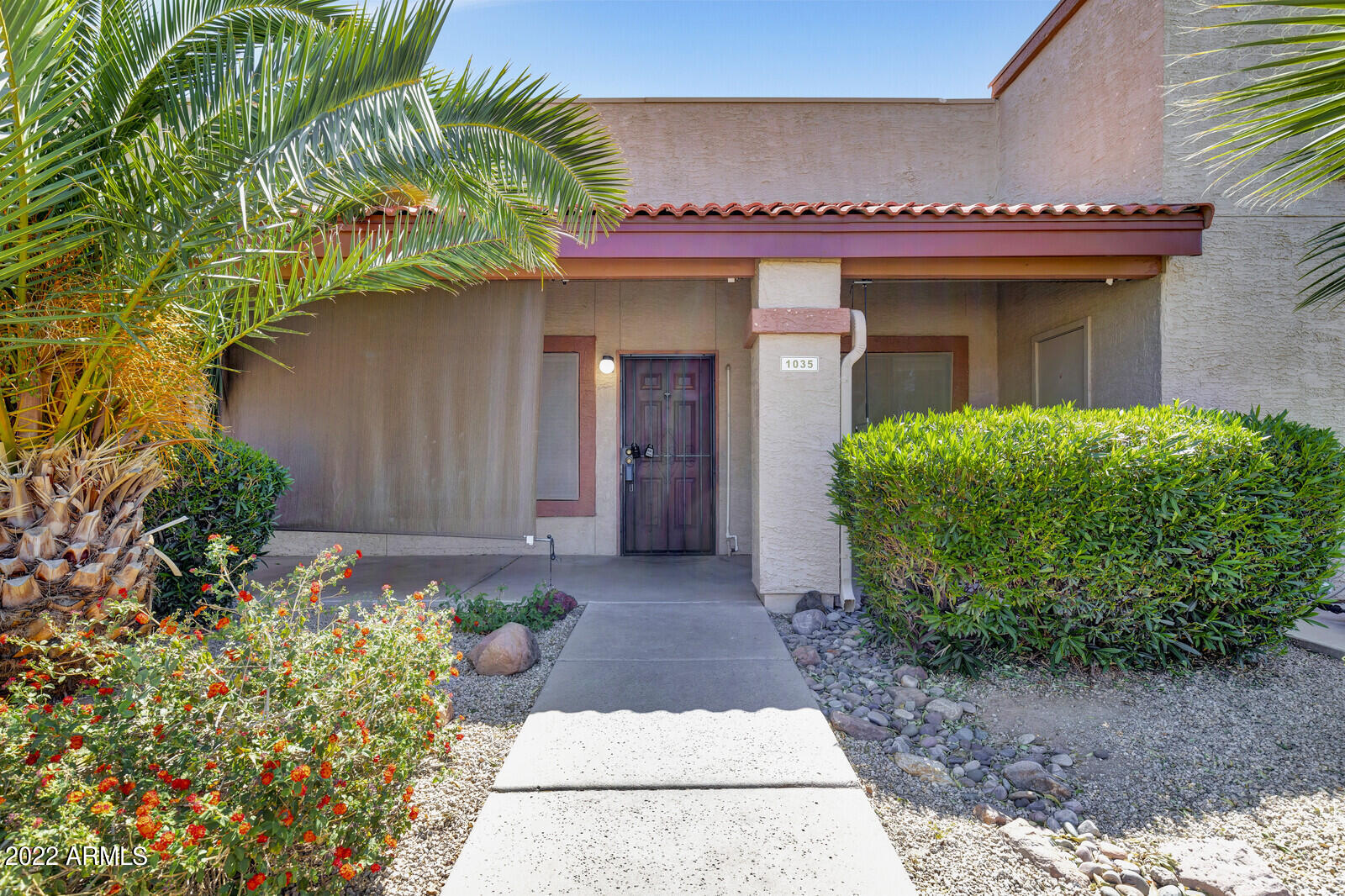 1440 North Idaho Road, Unit 1035 Apache Junction, AZ 85119 - Photo 3 of 21 03_1440_N_Idaho_Rd__03_mls