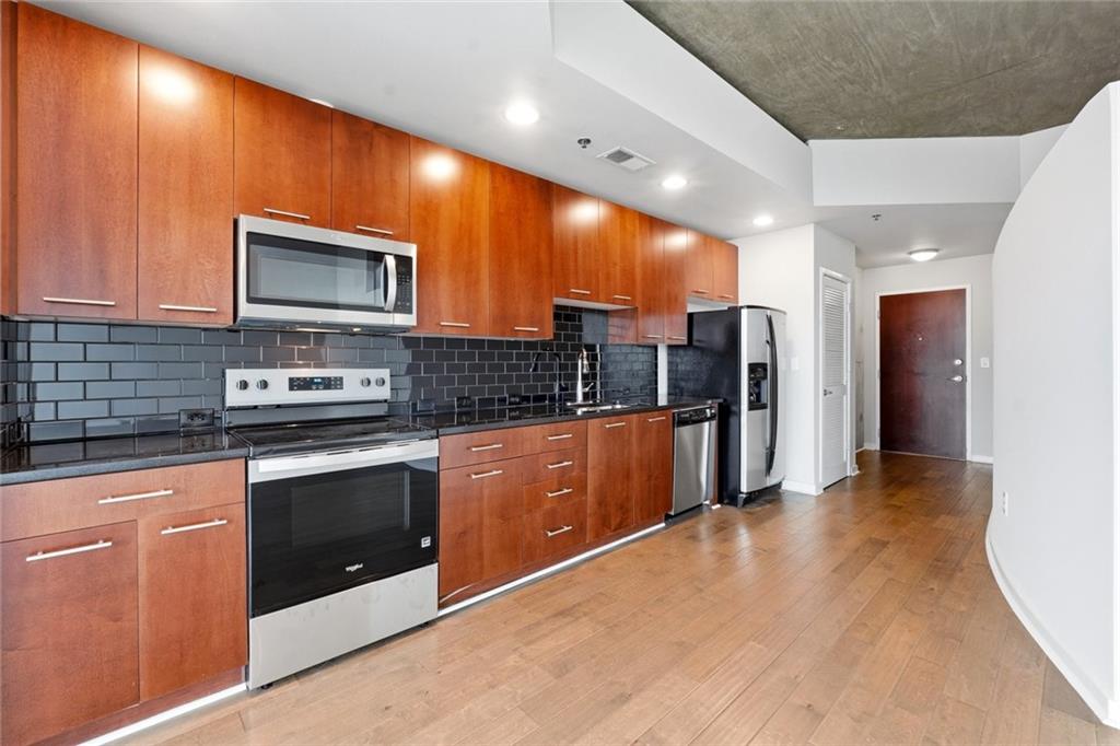 3324 Peachtree Road Northeast, Unit 1403 Atlanta, GA 30326 - Photo 11 of 42