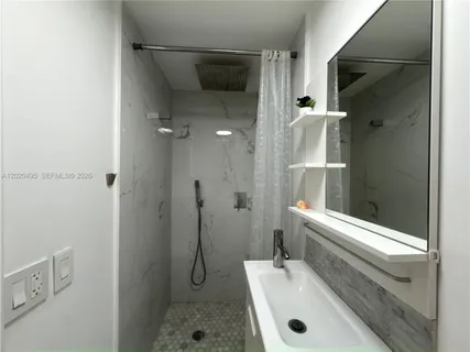 $474,000 | 1001 Three Islands Boulevard, Unit 3331, Hallandale Beach, FL 33009