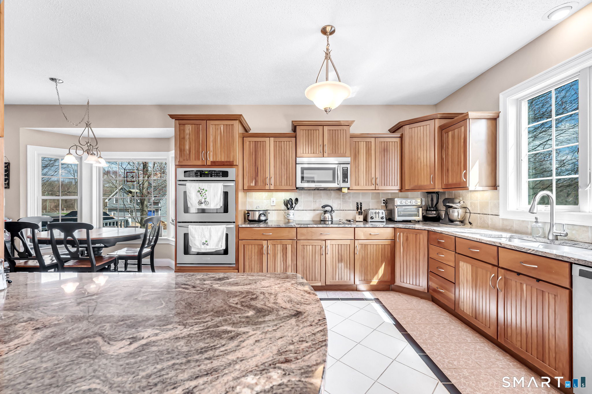 977 Sheldon Street Suffield, CT 06093 - Photo 20 of 44