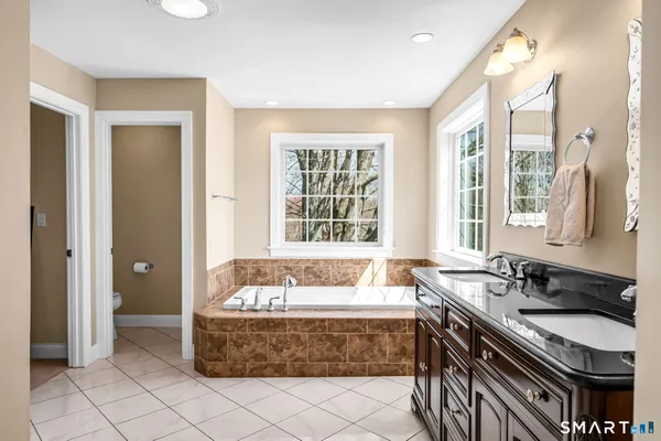 $678,000 | 977 Sheldon Street, Suffield, CT 06093