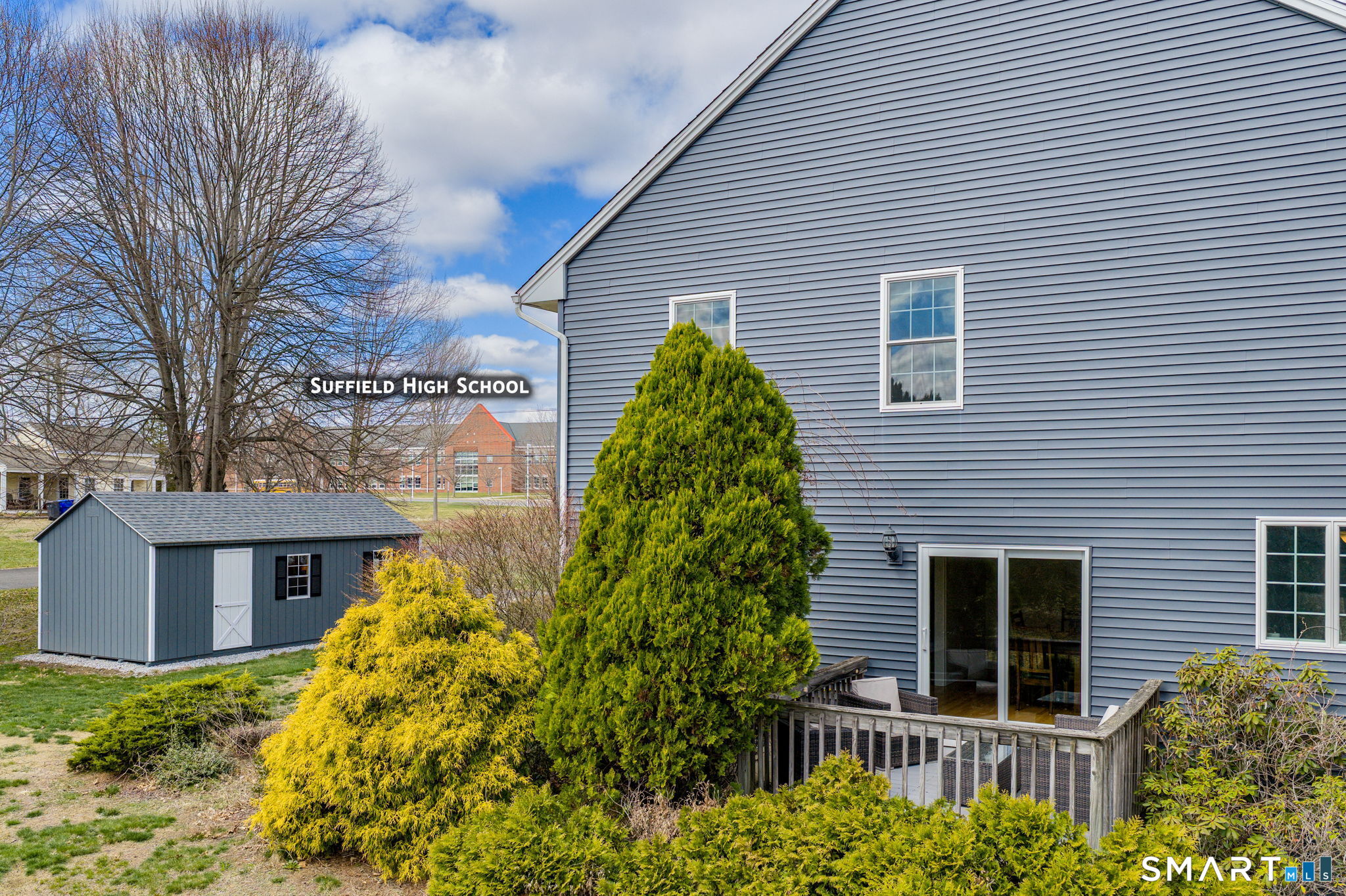 977 Sheldon Street Suffield, CT 06093 - Photo 7 of 44