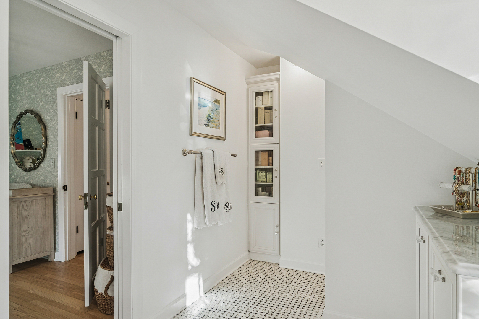 240 Elm Road Barrington, IL 60010 - Photo 34 of 56 a view of a bathroom with a sink and mirror
